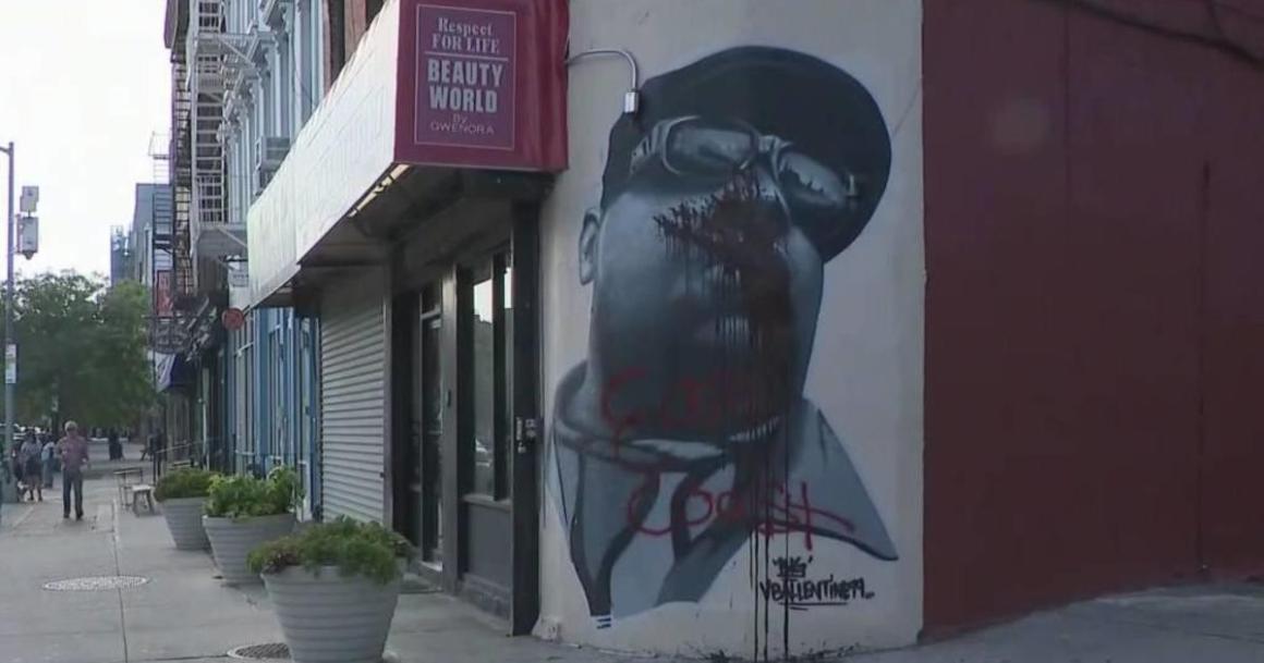 Click image for larger version

Name:	biggie-smalls-mural-vandalized.jpg
Views:	44
Size:	59.4 KB
ID:	173020
