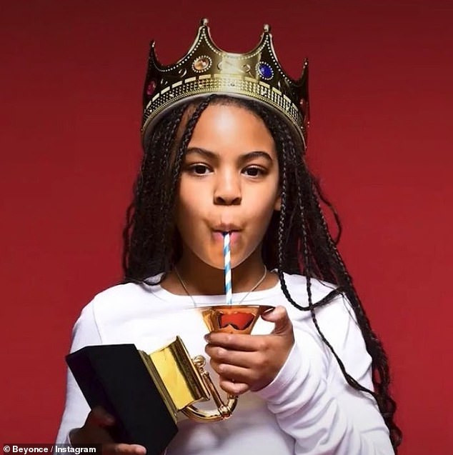 Click image for larger version

Name:	40685974-9381275-Could_it_be_Beyonce_s_snap_of_daughter_Blue_Ivy_celebrating_her_-a-143_1616172742802.jpg
Views:	46
Size:	75.0 KB
ID:	173139